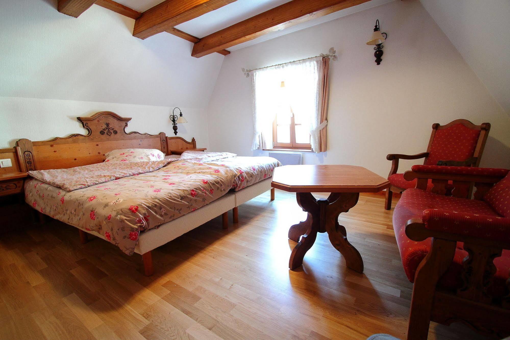 Les Suites D'Hassen Kaysersberg-Vignoble Esterno foto